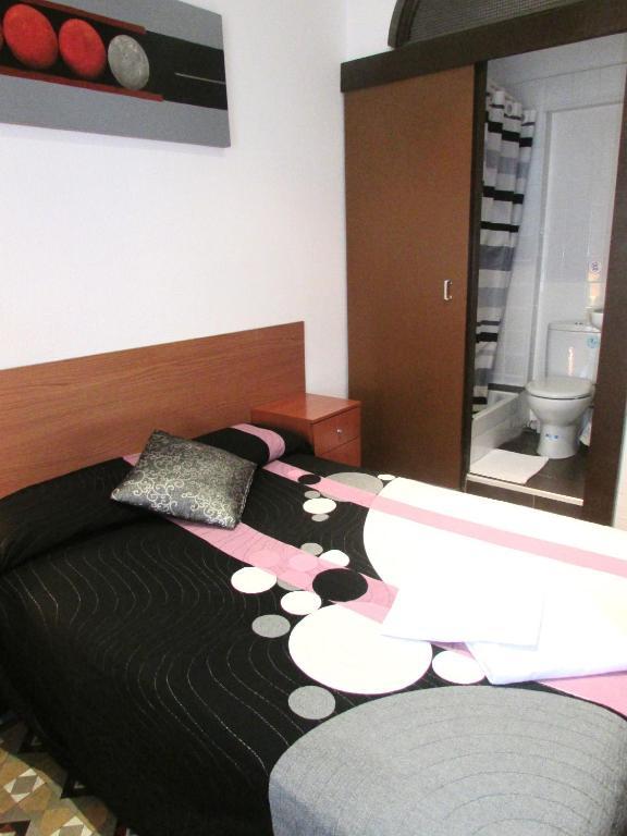 Hostal Lima Barcelona Buitenkant foto